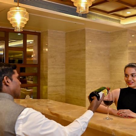Maharaja Regency Hotel Satara Bagian luar foto